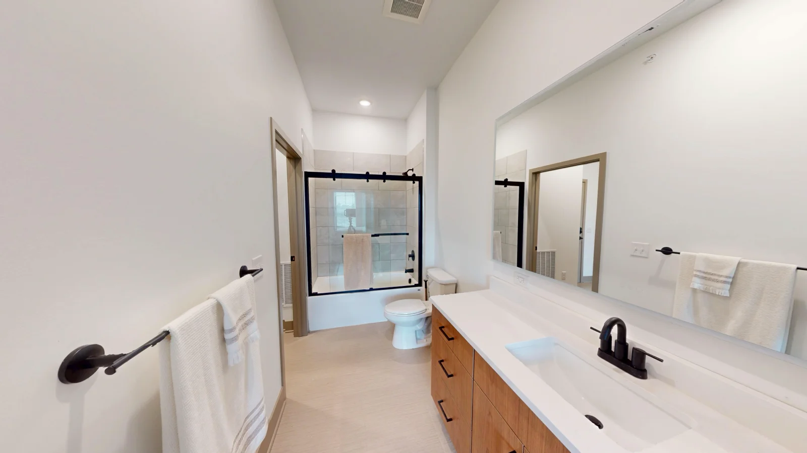 Bathroom • 1 Bedroom Unit